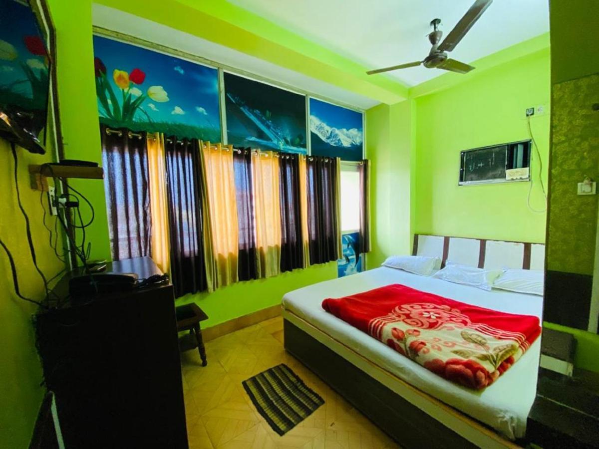 טארפית Staymaker Hotel Prerana מראה חיצוני תמונה