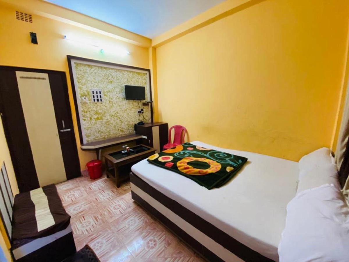 טארפית Staymaker Hotel Prerana מראה חיצוני תמונה