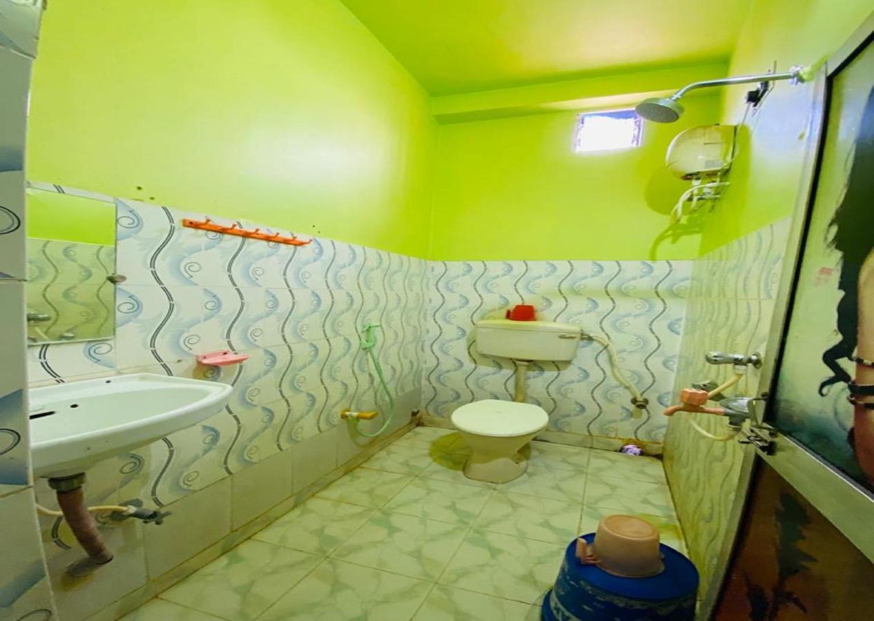 טארפית Staymaker Hotel Prerana מראה חיצוני תמונה